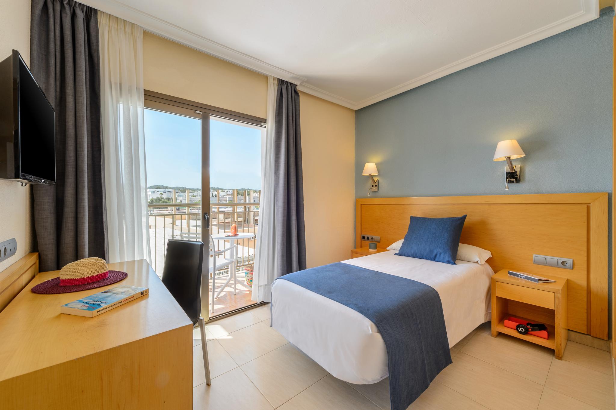 Hotel Vibra S'Estanyol Sant Antoni de Portmany Exterior foto